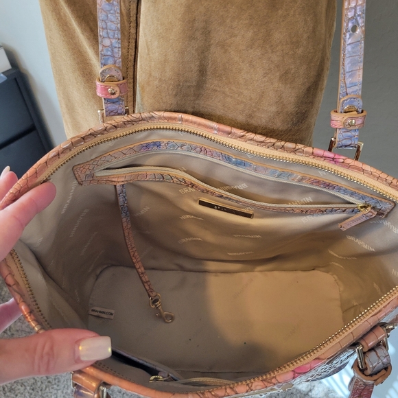 Brahmin Tote - Picture 5 of 10